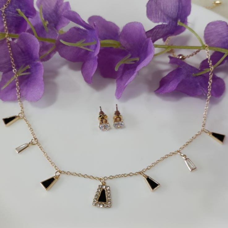 Choker Necklace