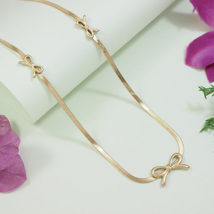 Bow Design Necklace