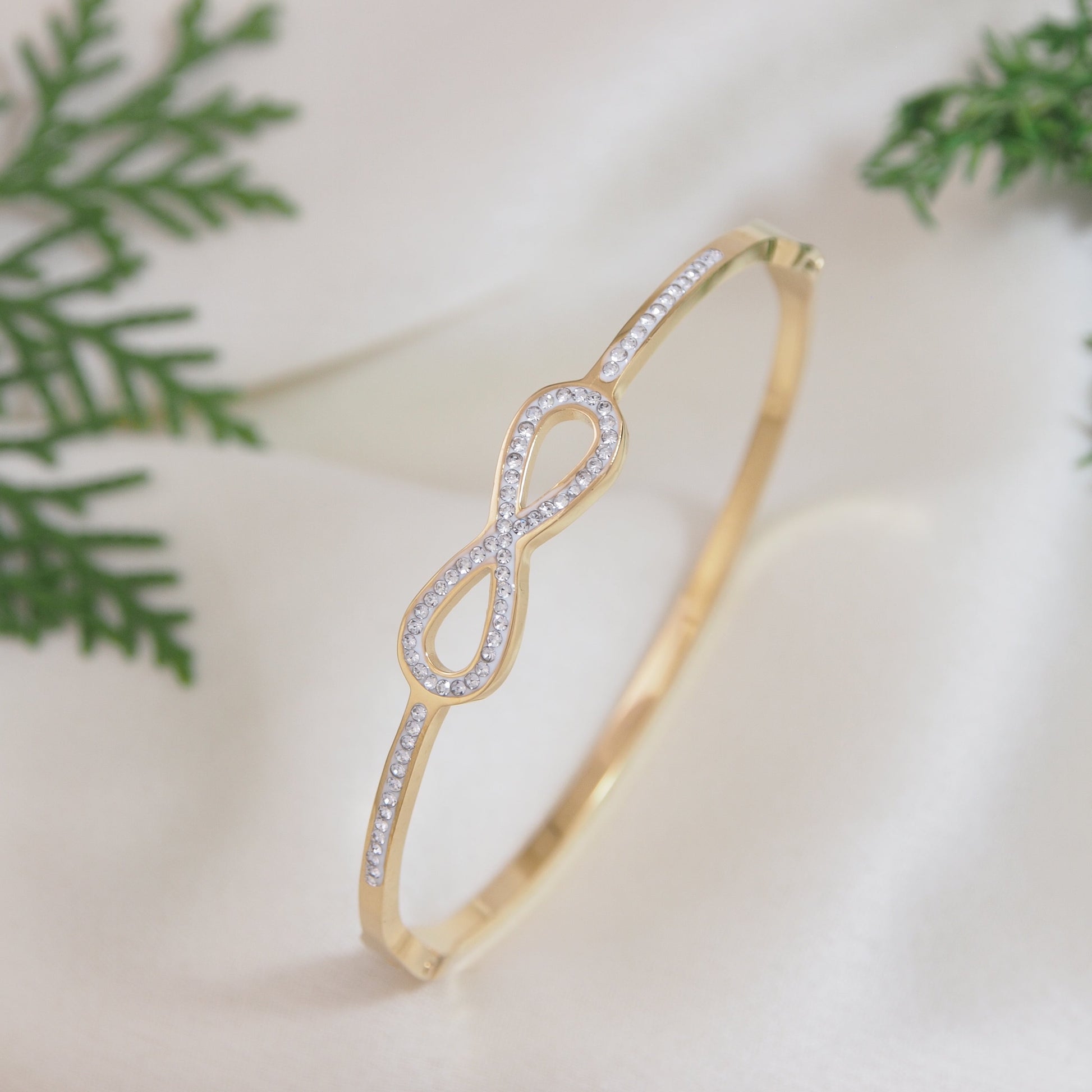 Infinity Kada
