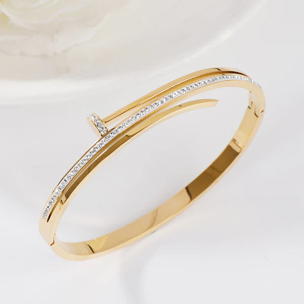 Golden curve Bracelet