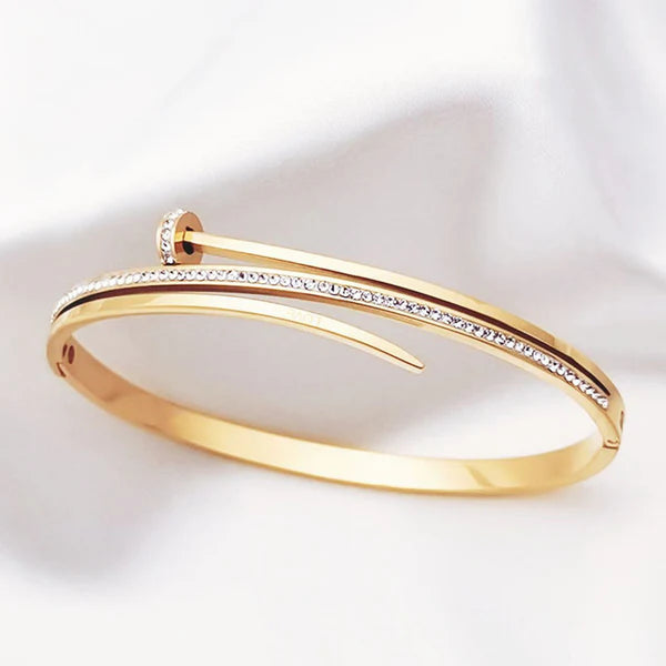 Golden curve Bracelet